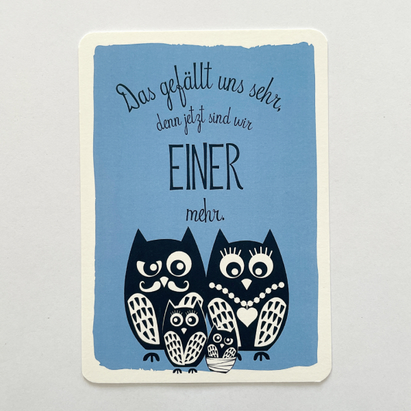 päfjes - Eulen sind jetzt Vier / Das gefällt uns sehr - A6 Postkarte - Blau