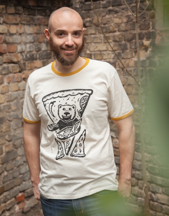 Peppo Pizza Bär - päfjes Ringer Unisex T-Shirt - Fair gehandelt aus Baumwolle (Bio) Slub