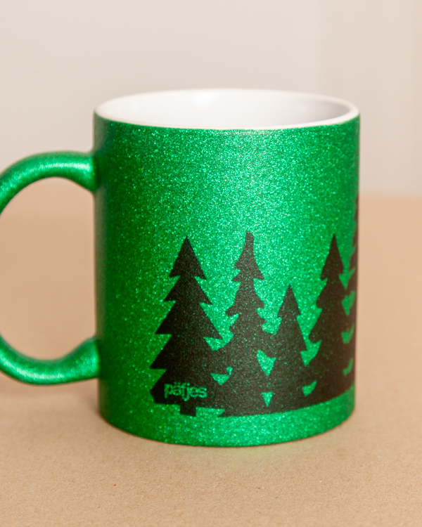 päfjes - Tannenbäume / Weihnachten auf grüner Glitzer-Tasse