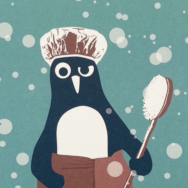 päfjes - Pinguin Paule duscht - A6 Postkarte - Blau