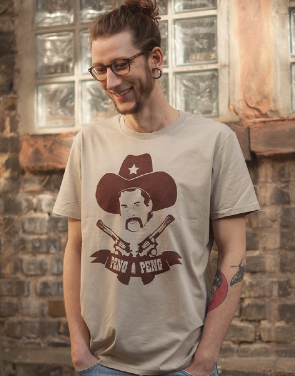 päfjes - Cowboy Peng Peng - Fair Wear Männer T-Shirt - Sand