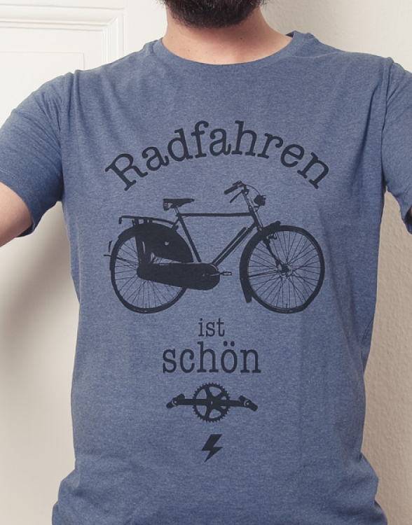 päfjes - Radfahren ist schön Fair Wear T-Shirt