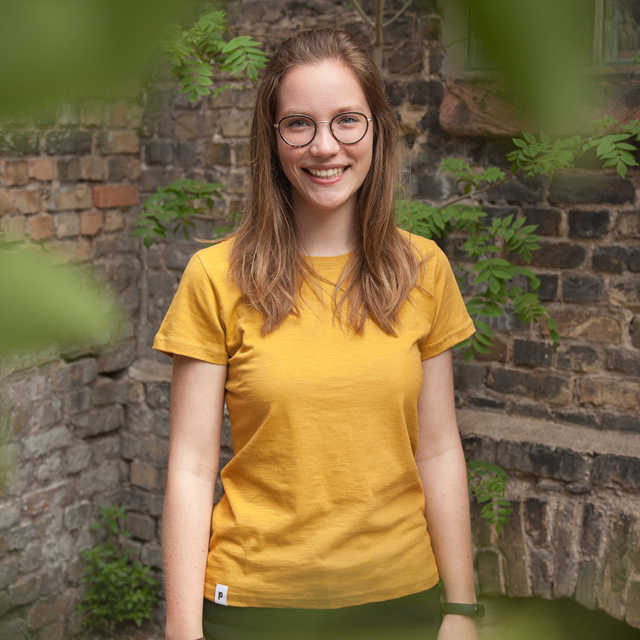 basic t shirt orange